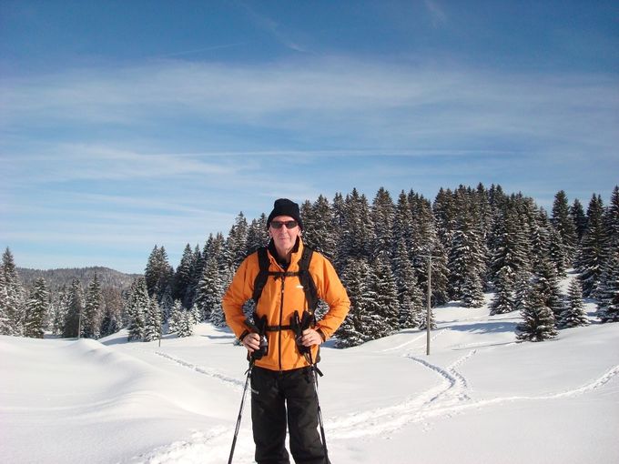 Faire de la Raquette  dans le Jura
Schneeschuhwandern im Jura